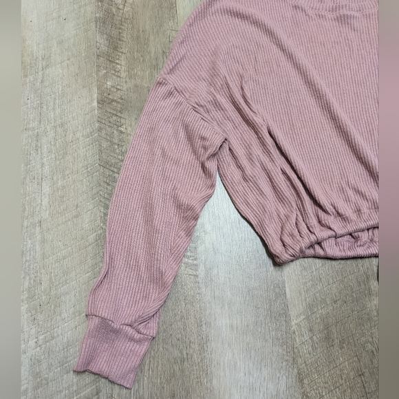 Express Pink Ribbed Crop Top Long Sleeve - Picture 5 of 6